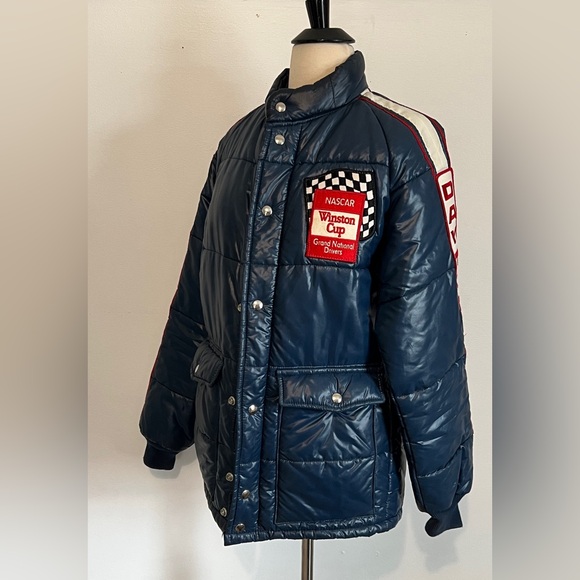 Vintage NASCAR Winston Cup Puffer Jacket || RJ Reynolds Tobacco Company - Picture 4 of 9
